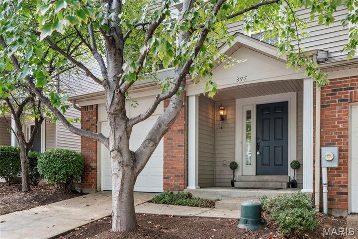 397 Montclair Tower Drive  St Charles MO 63303 photo