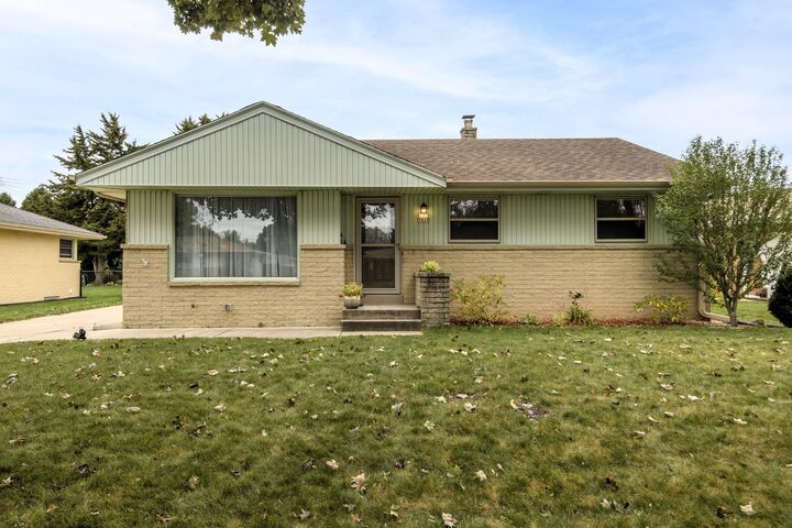 7429 W Ohio Ave  Milwaukee WI 53219 photo