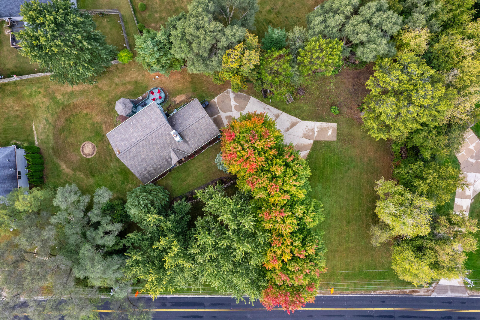 Property Photo:  314 Jefferson St  WI 53156 