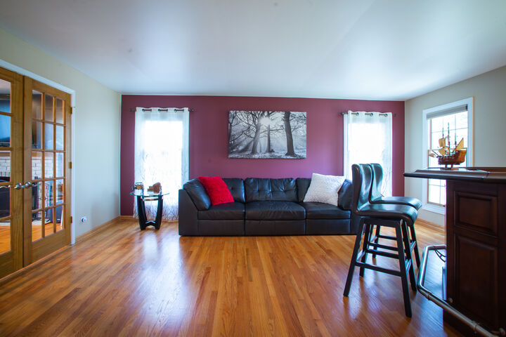 Property Photo:  523 N Ela Road  IL 60010
