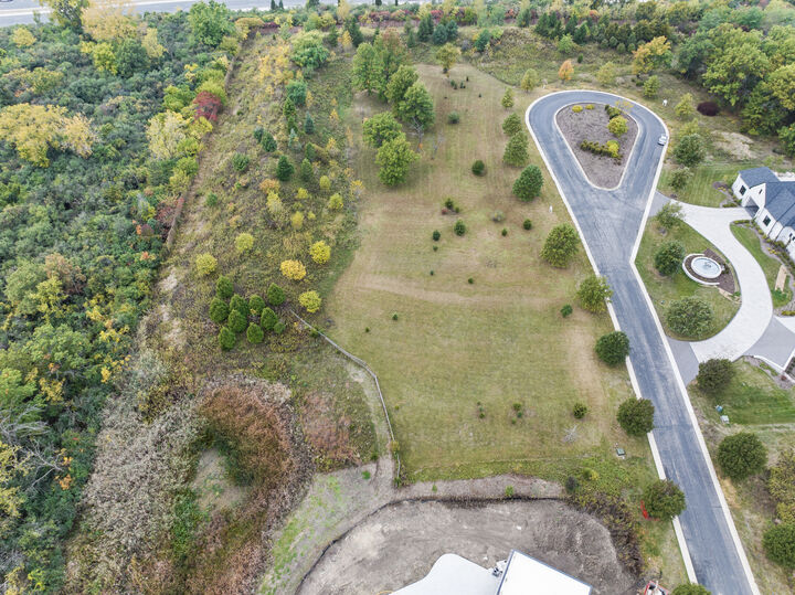 Property Photo: 15 Templeton Drive IL 60523