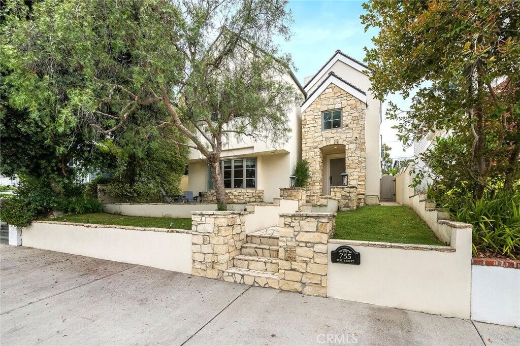 Property Photo: 755 31st CA 90266