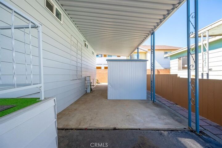 Property Photo:  1701 Thornburg St  CA 93458 
