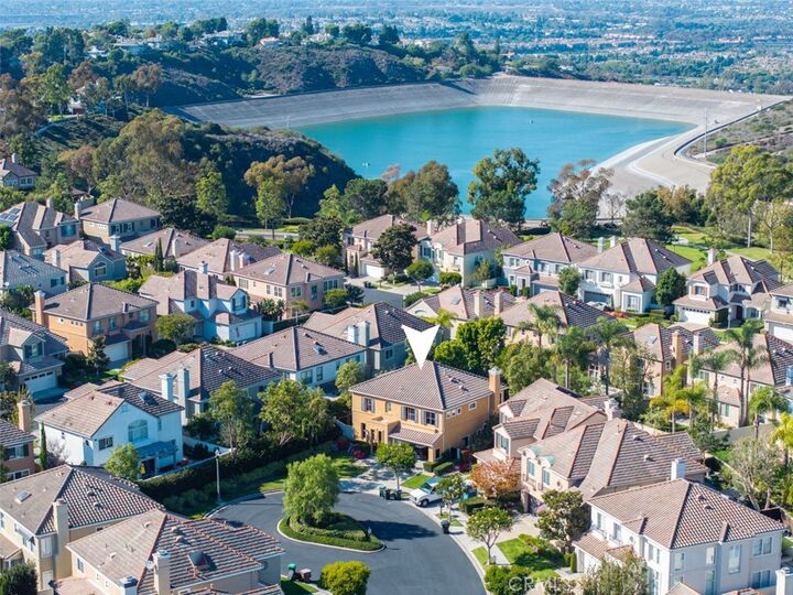 Property Photo:  1 Grenelle  CA 92657 