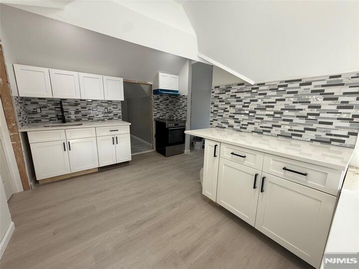 Property Photo:  315 Chase 3  NJ 07071