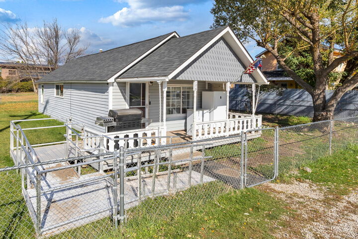 Property Photo:  106 E Southwic Avenue  MT 59829 