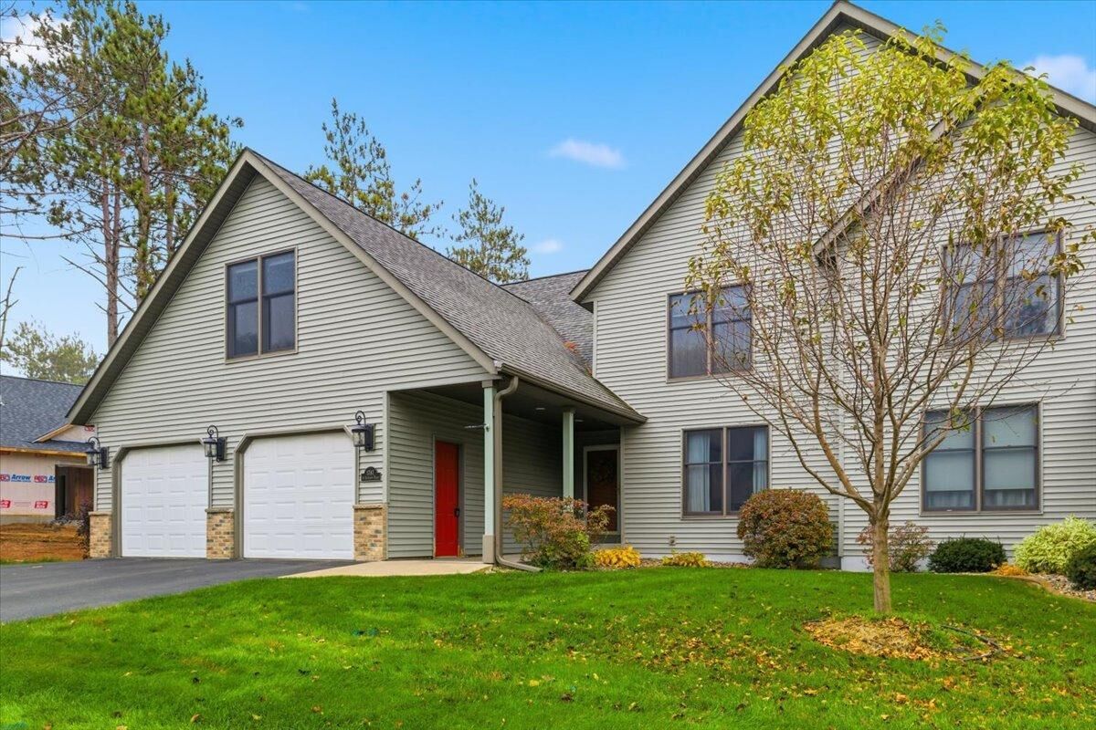 Property Photo: 1787 Saint Andrews Place WI 54017