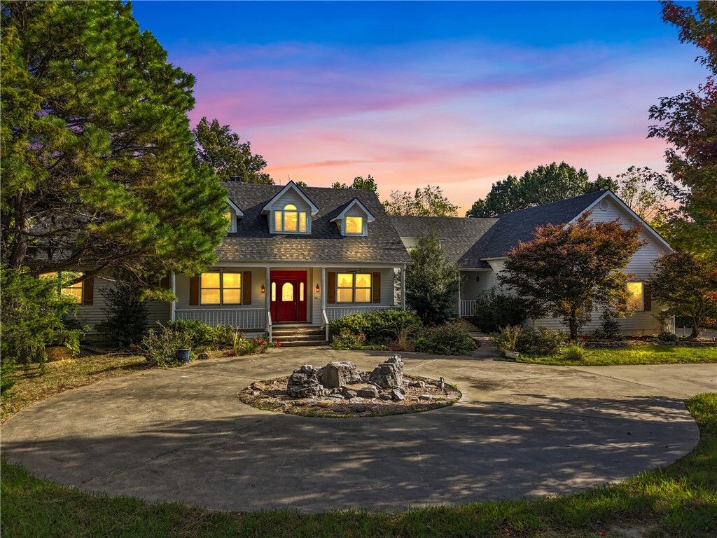 Property Photo:  615 County Road 102  AR 72632