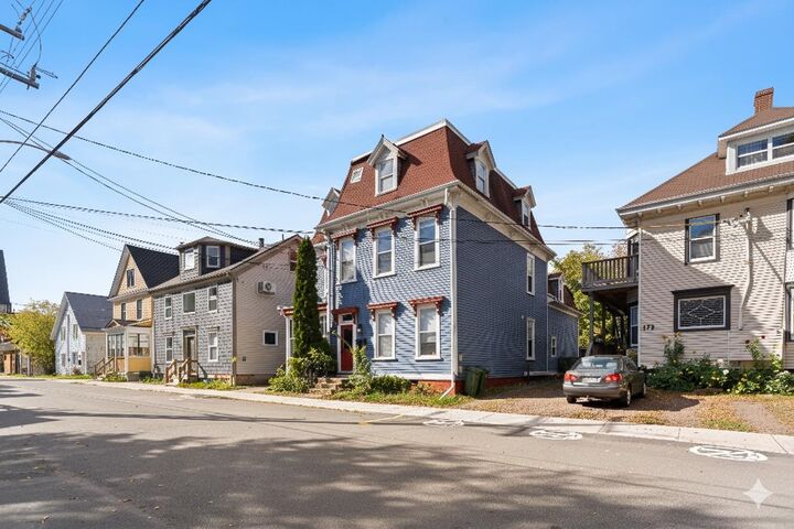 Property Photo: 169 Dorchester Street PE C1A 1E4
