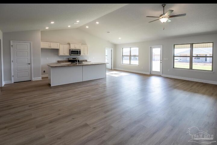 Property Photo:  5363 Hidden Pines Cir  FL 32583 