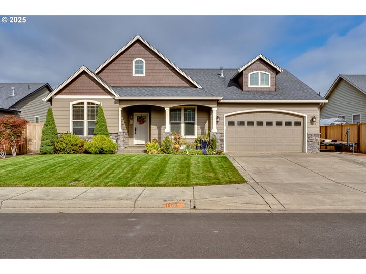 1066 SW Coral St  Junction City OR 97448 photo