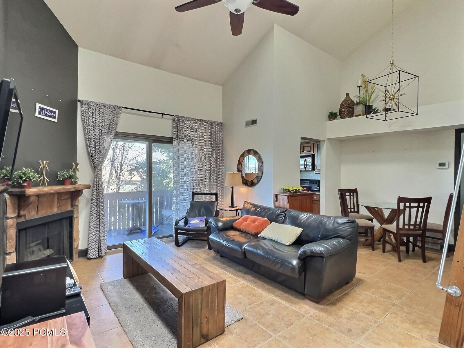 Property Photo: 6861 N 2200 West Apt 9W UT 84098