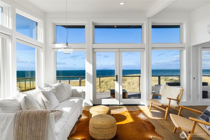Property Photo: 4749 Surfcrest Drive WA 98277