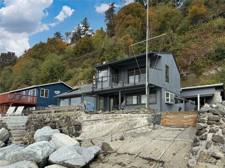 Property Photo:  11  H  South Beach  WA 98206