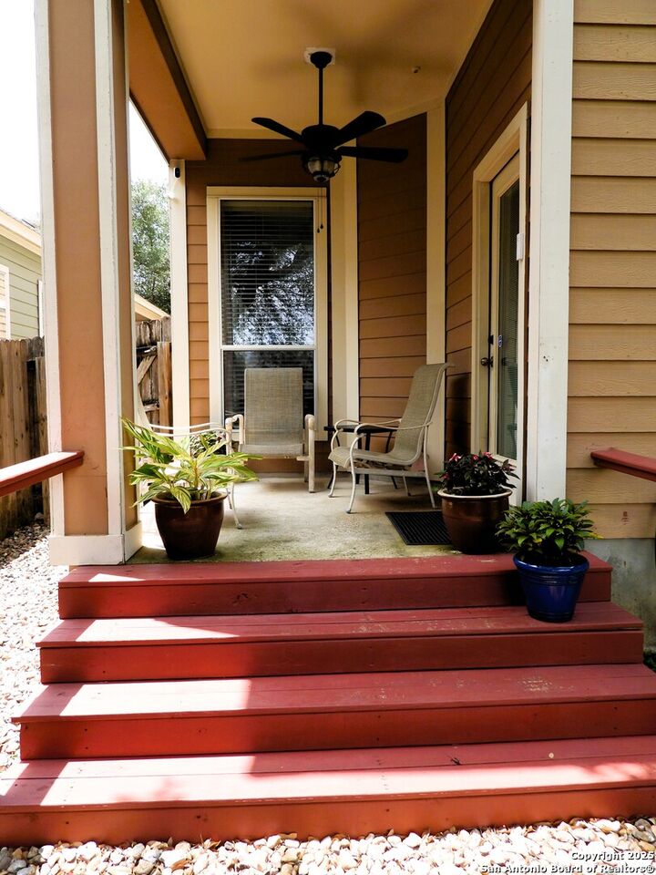 Property Photo:  6925 Terra Rye  TX 78240 