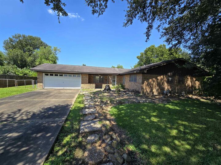 Property Photo:  2810 Gandy  TX 77630