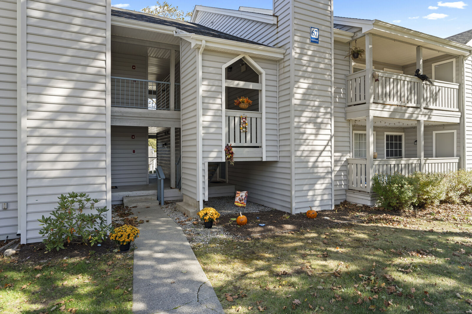 Property Photo: 67 Leafwood Lane Apt 252 CT 06340