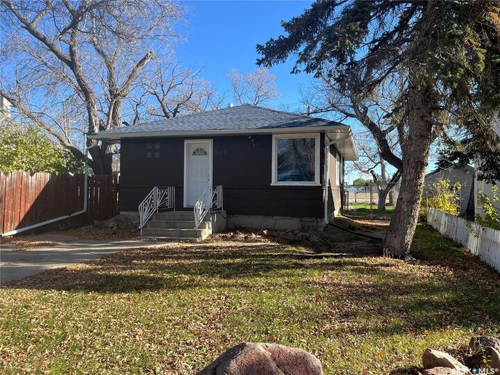 Photo de la propriété:  1609 Garnet Street  SK S4T 2Z1 