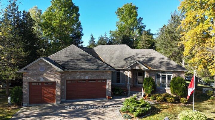 Photo de la propriété:  10145 Merrywood Drive  ON N0M 1T0