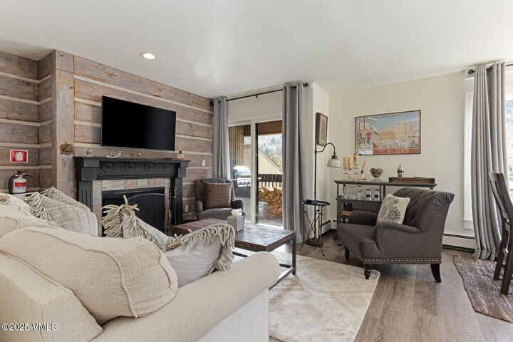 Property Photo:  521 E Lionshead Circle 501  CO 81657