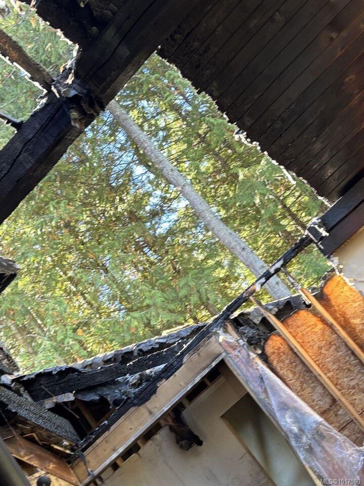 Property Photo:  720 Spider Lake Rd  BC V9K 2L7 