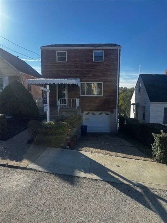 Property Photo:  742 Mayville Ave  PA 15226 