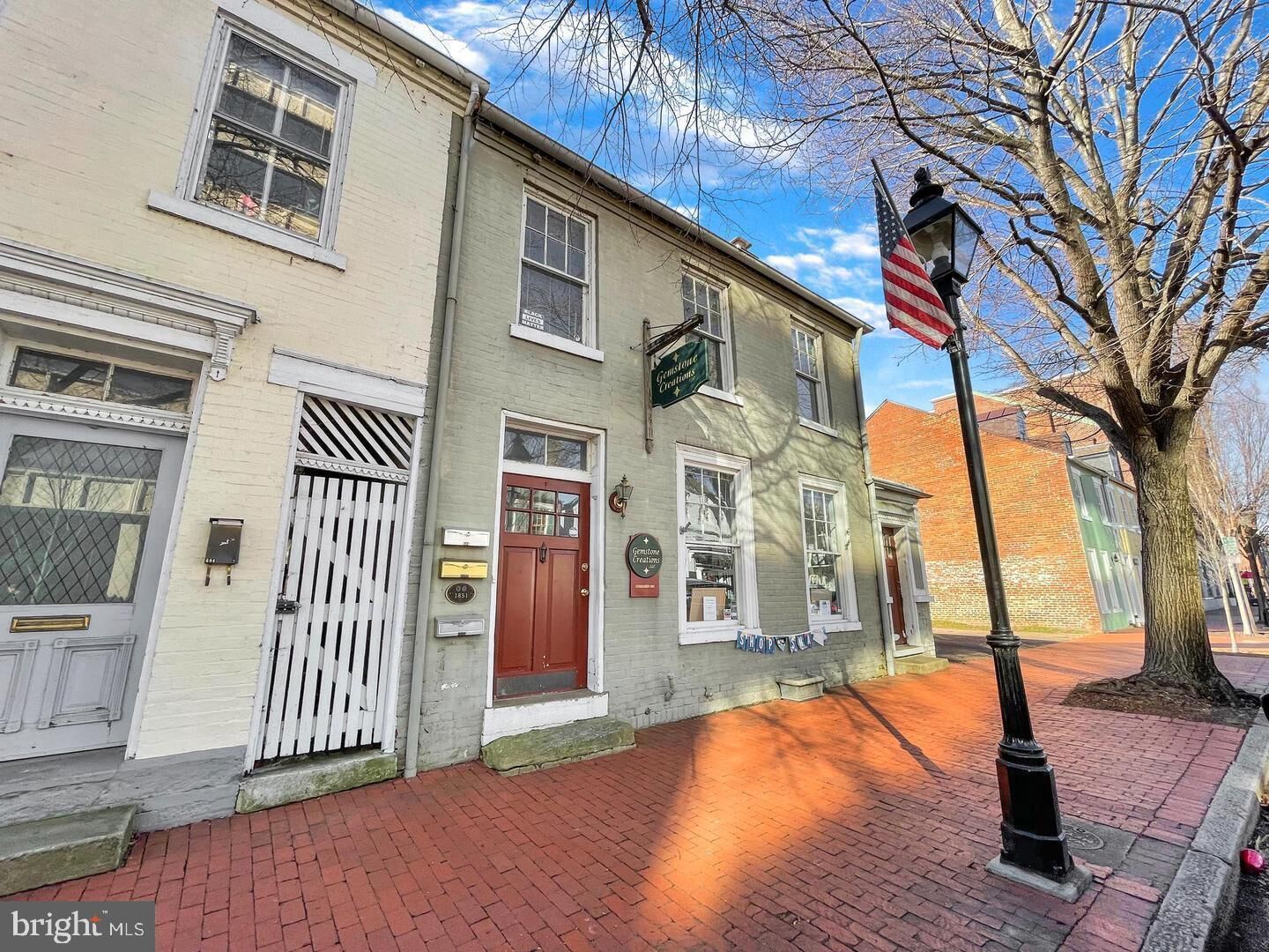 Property Photo: 606 Caroline Street A VA 22401