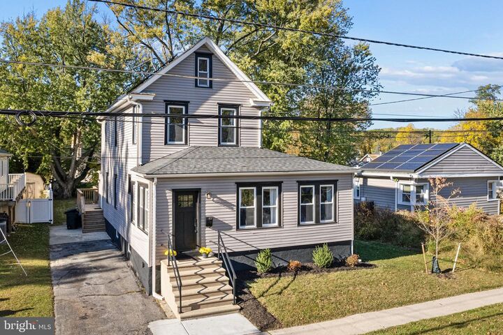 Property Photo:  407 Kingston Avenue  NJ 08007 