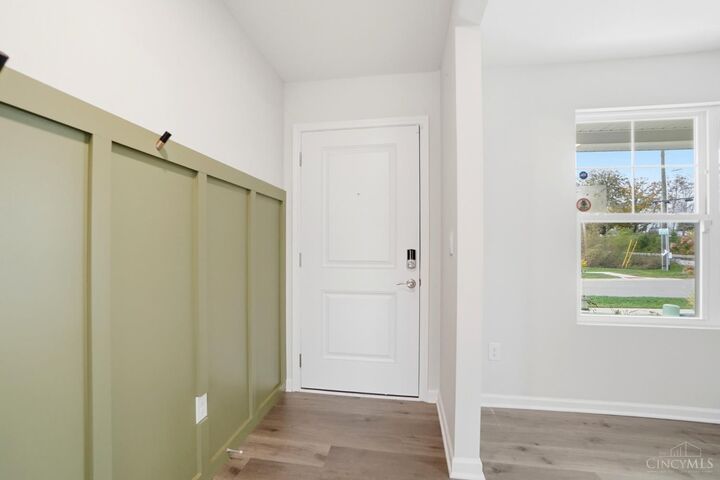 Property Photo: 4980 Lakeview Drive OH 45152