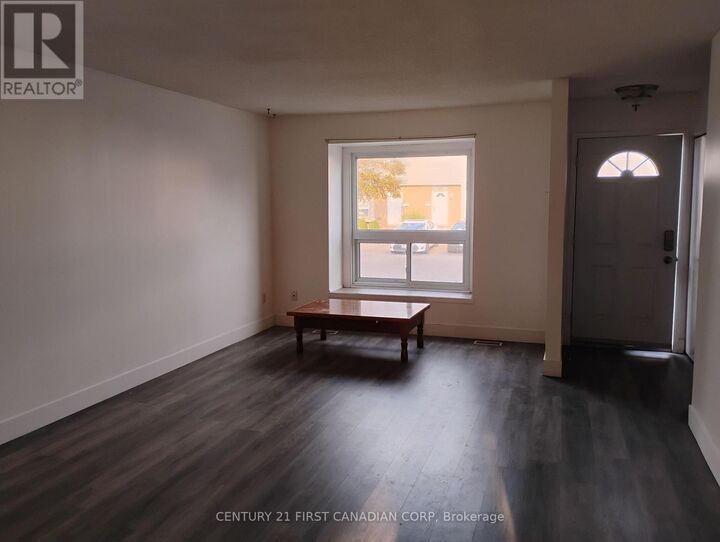 Property Photo: 577 Third Street 32 ON N5V 4B9