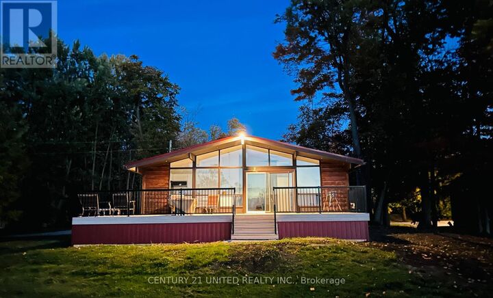 Property Photo:  17 Rollie'S Bay Road East  ON K0L 1R0