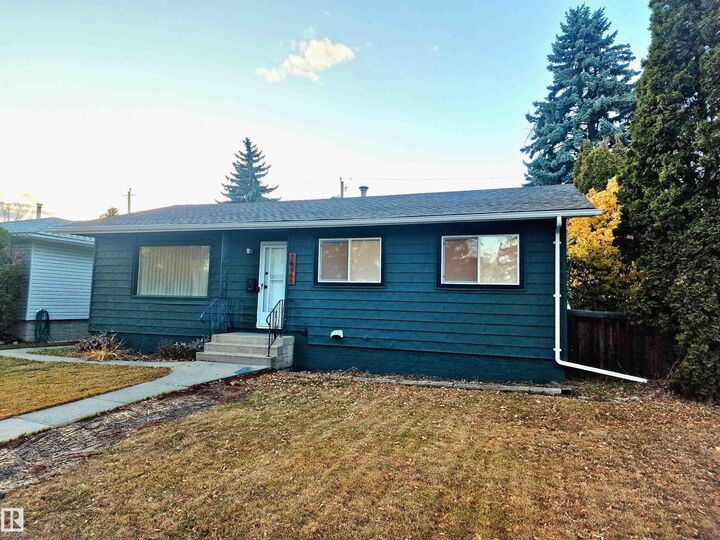 16466 104A Avenue NW  Edmonton AB T5P 0T4 photo