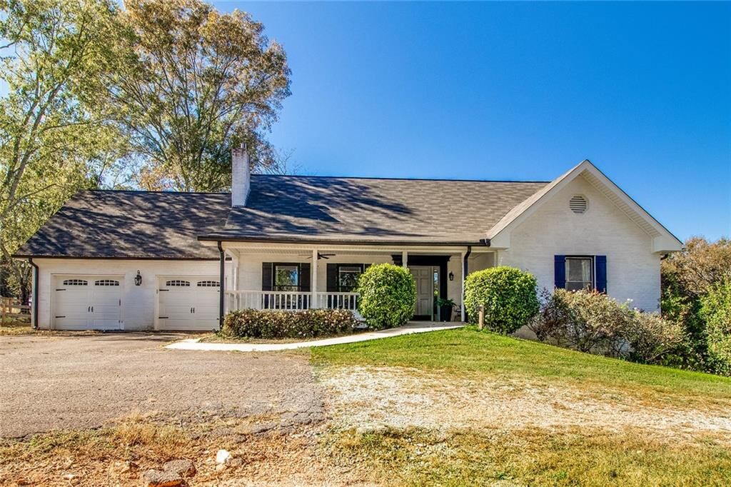 Property Photo:  3925 Mark Lake Road  GA 30028