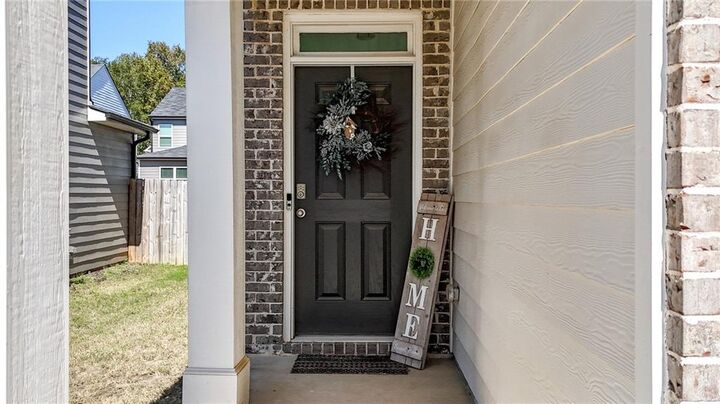 Property Photo:  31 Cherry Tree Bend  GA 30265