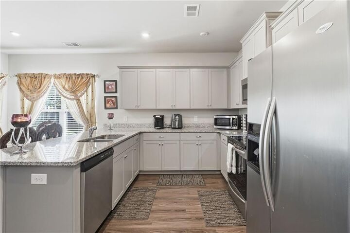 Property Photo: 2 Macintosh Drive NE GA 30165