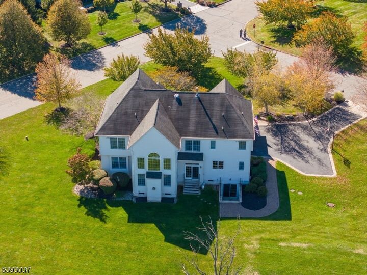 Property Photo:  1 Surrey Ln  NJ 08530