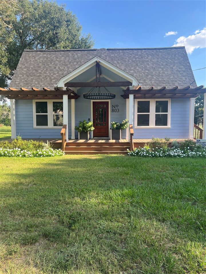 803 Austin Street  Richmond TX 77469 photo