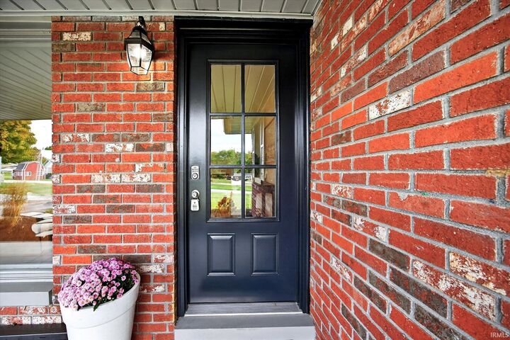 Property Photo:  1205 S Shadeland Drive  IN 47403