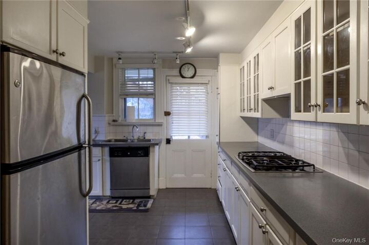 Property Photo:  101 S Highland Avenue  NY 10960