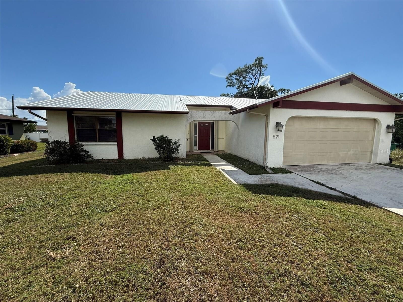 Property Photo: 521 Meridan Avenue NW FL 33952