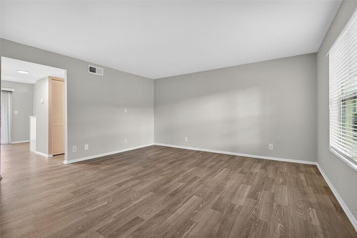 Property Photo:  612 Bass Court Th-608  FL 34698 