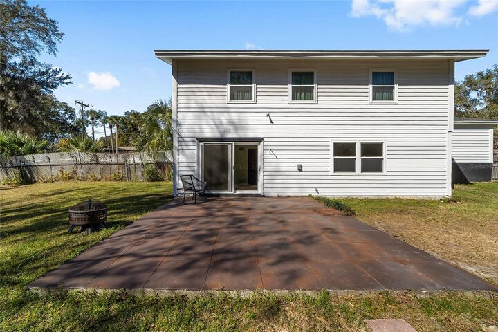 Property Photo:  1829 SE 6th Avenue  FL 34471 