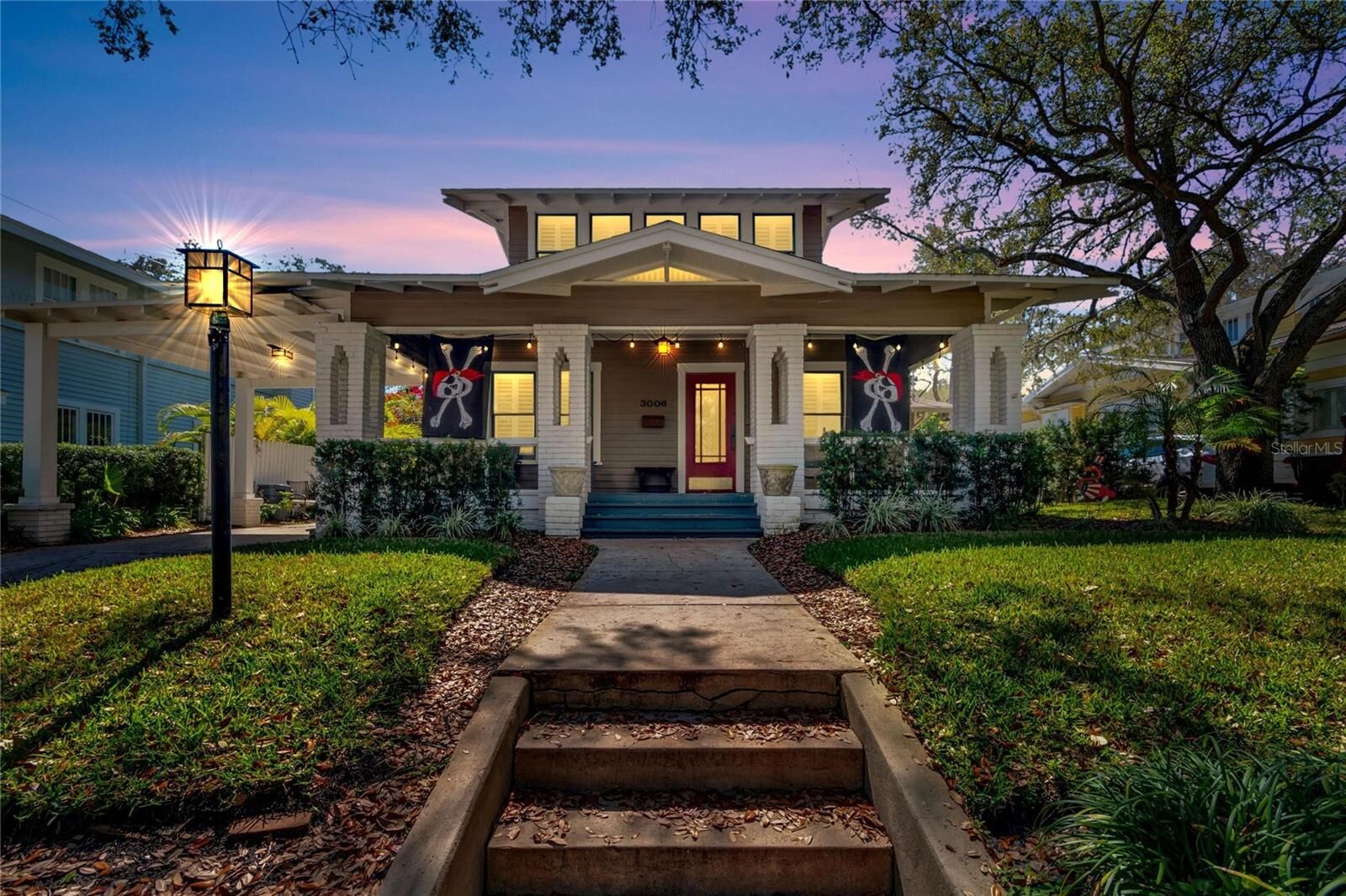 Property Photo:  3006 W Harbor View Avenue  FL 33611 