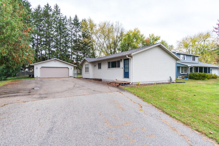 Property Photo: 4930 County Road B - WI 54601