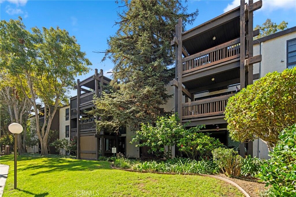 Property Photo:  7765 W 91st A2122  CA 90293 
