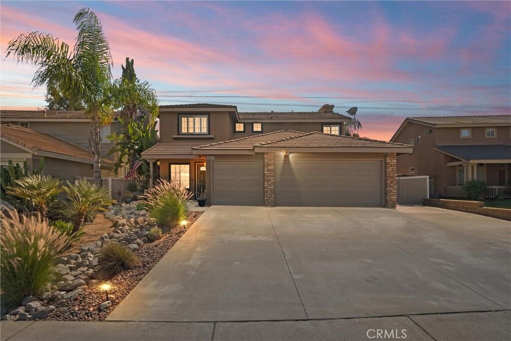 Property Photo: 27460 Eagles Nest Drive CA 92883