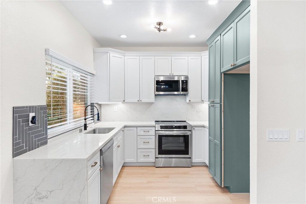 Property Photo:  13 Silvertide Drive  CA 92629 