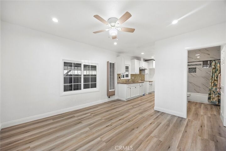 Property Photo:  5808 Hooper Ave  CA 90011 