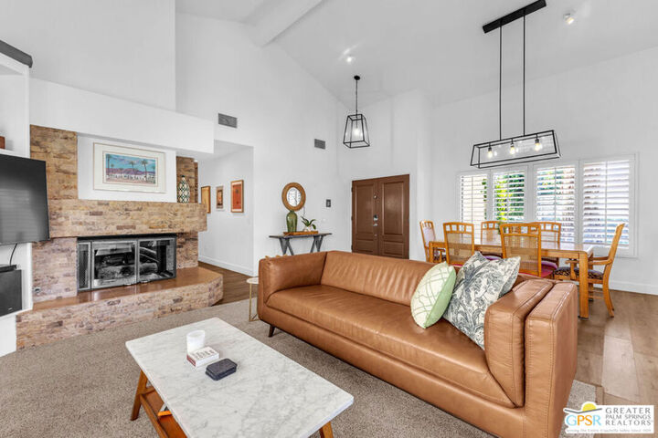 Property Photo: 77181 Calle Mazatlan CA 92253