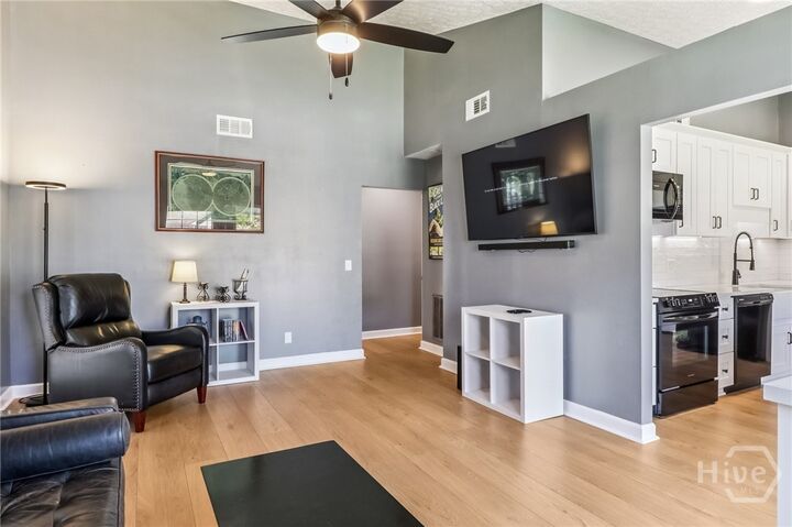 Property Photo:  117 Bobstay Court  GA 31410 